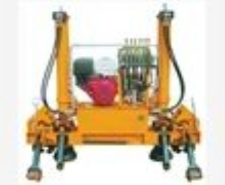 點(diǎn)擊查看詳細(xì)信息<br>標(biāo)題： JYQB-250x110型機(jī)動液壓起撥道機(jī) 閱讀次數(shù)：2579