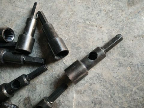 點擊查看詳細信息<br>標(biāo)題：錨索攪拌器 閱讀次數(shù)：2108