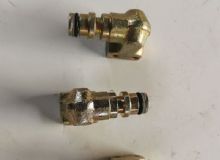 點(diǎn)擊查看詳細(xì)信息<br>標(biāo)題：直角旋轉(zhuǎn)氣接頭 閱讀次數(shù)：1967