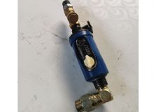 點(diǎn)擊查看詳細(xì)信息<br>標(biāo)題：注油器 閱讀次數(shù)：2071