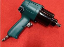 點擊查看詳細信息<br>標題：風動扳手 閱讀次數(shù)：1942