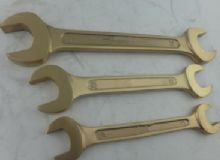 點擊查看詳細信息<br>標題：防爆雙呆扳手 閱讀次數(shù)：219